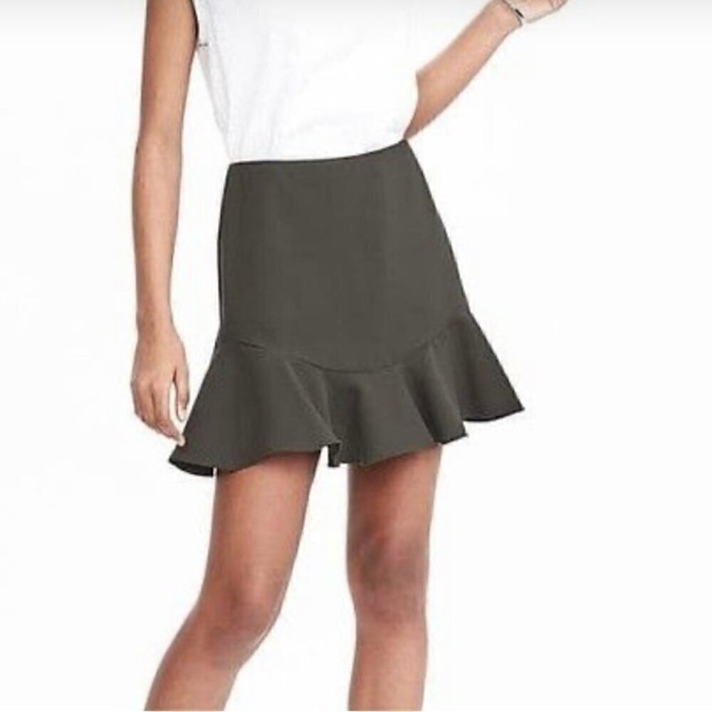 H&M flutter gray  Mini Skirt